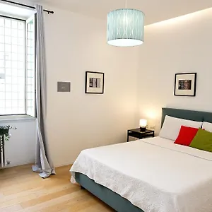  Apartment At Navona